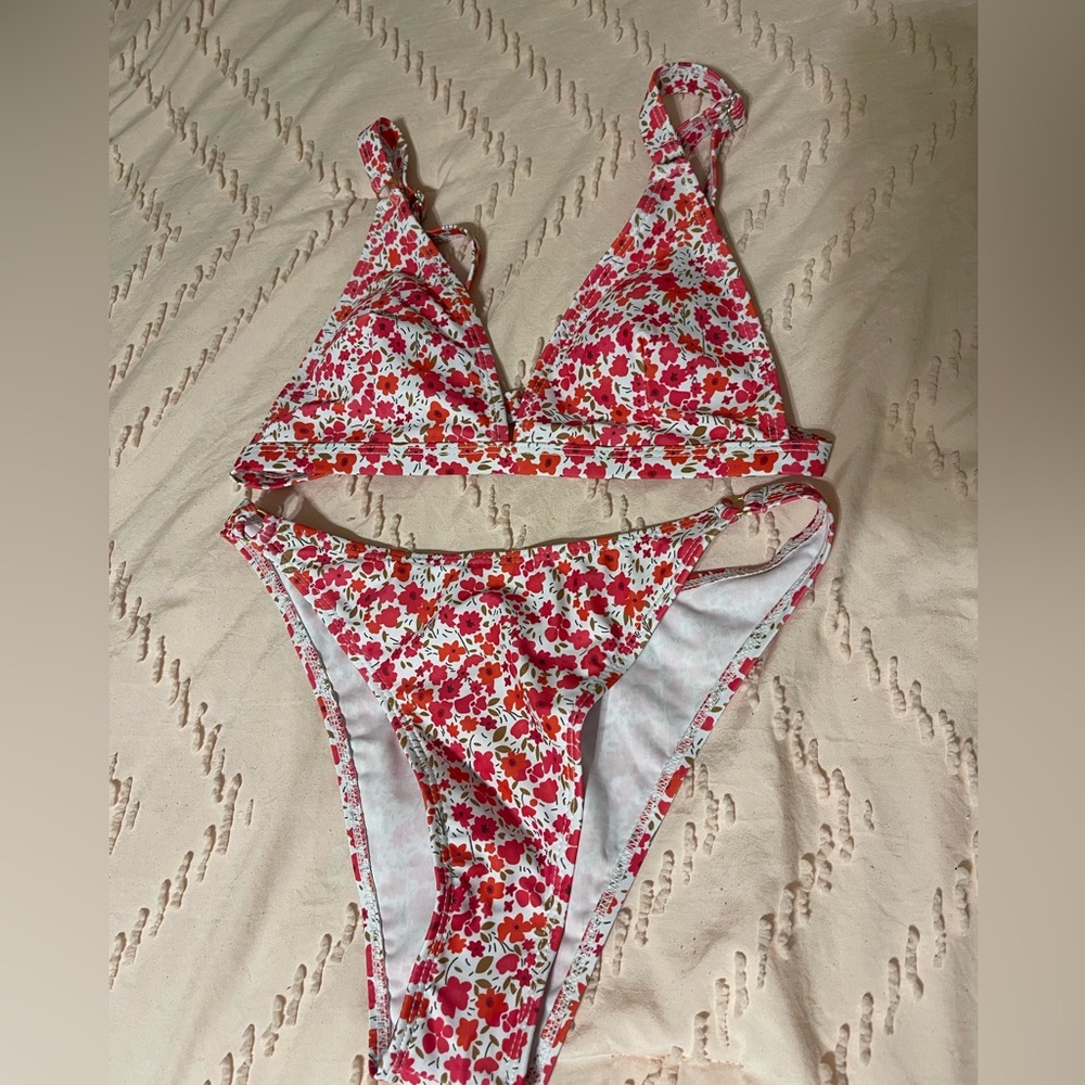 Bathing suit